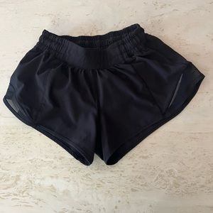 Black lululemon hotty hot shorts